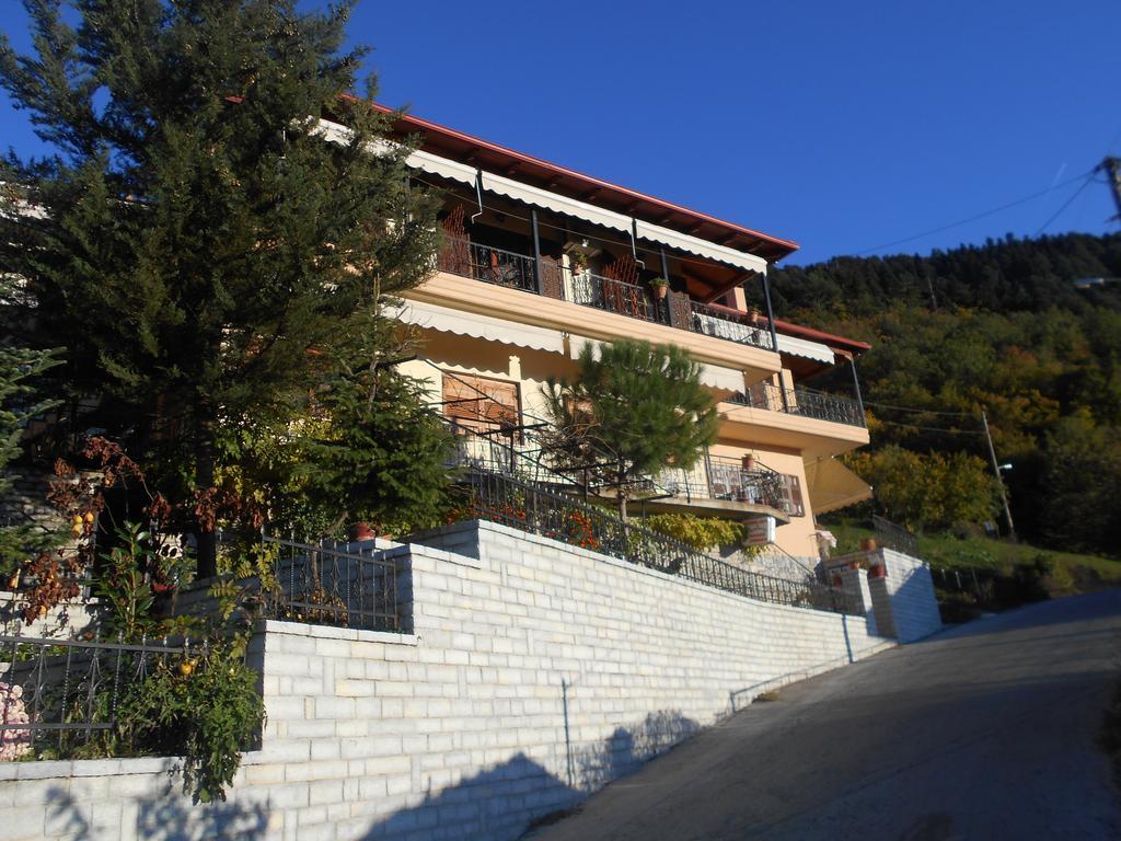 Gerakofolia Rooms To Let 코니차 외부 사진